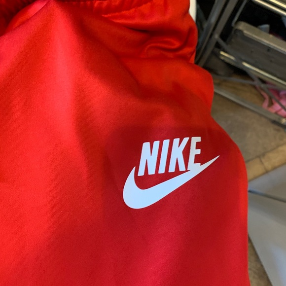 Nike warm-up track pants - Picture 7 of 8